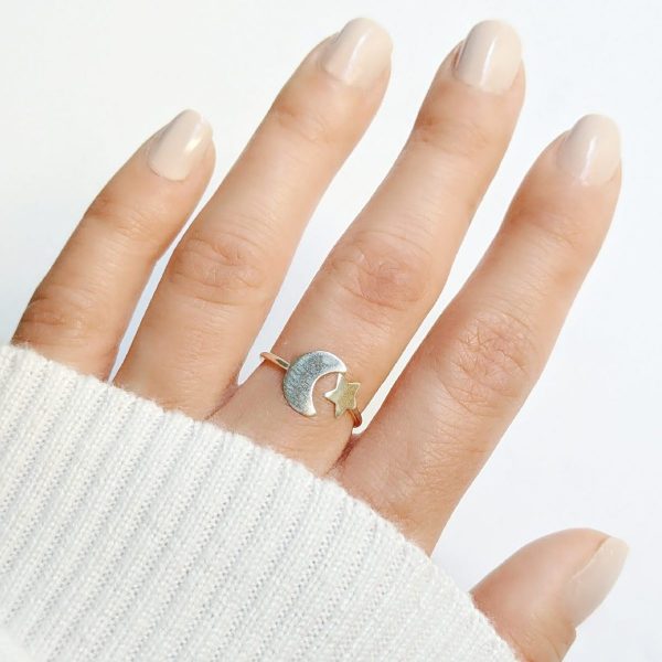 Anillo luna y estrella semiabierto