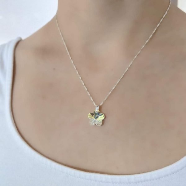 Collar Swarovski flor