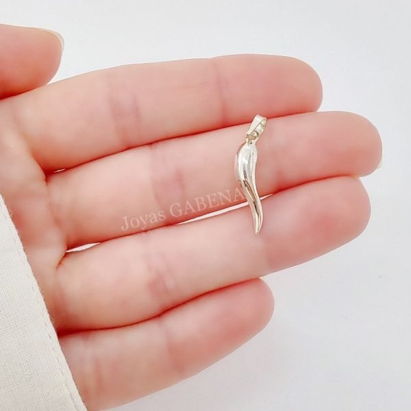 Dije Cuerno inflado Plata 925.